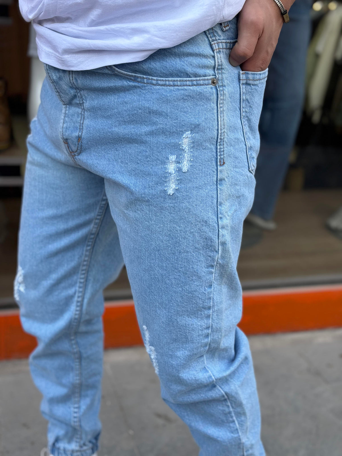 AÇIK MAVİ (547) PAÇASI LASTİKLİ JEANS