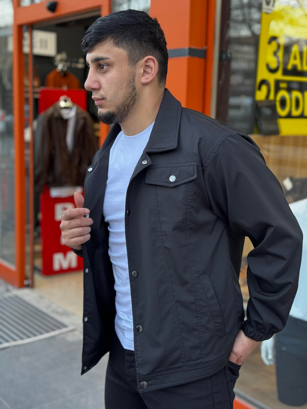 YAKALI MEVSİMLİK MONT